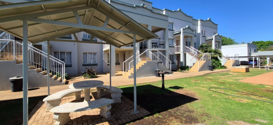 1 Bedroom Property for Sale in Die Bult North West